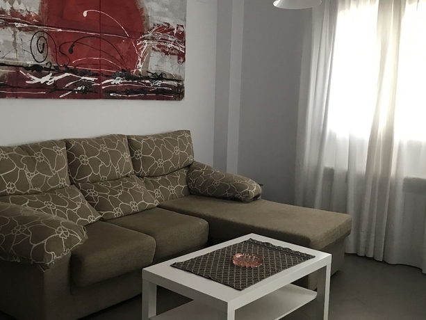 Imagen de la habitación del Hotel Casa Campo. Foto 10