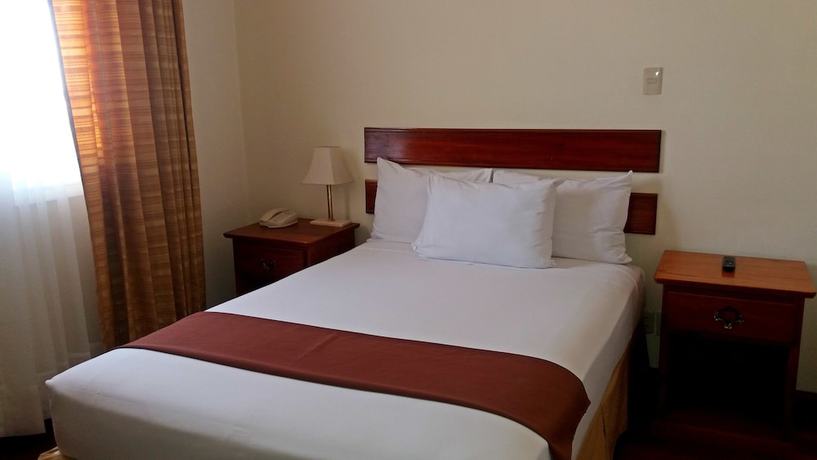 Imagen de la habitación del Hotel Casa Campo Suites and Convenciones. Foto 5
