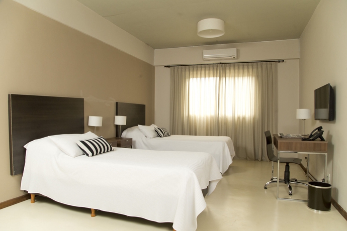 Imagen de la habitación del Hotel Casa Campus Pilar Suites. Foto 9