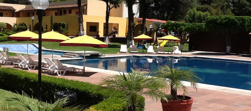 Imagen de la piscina del Hotel Casa Cantarranas. Foto 13