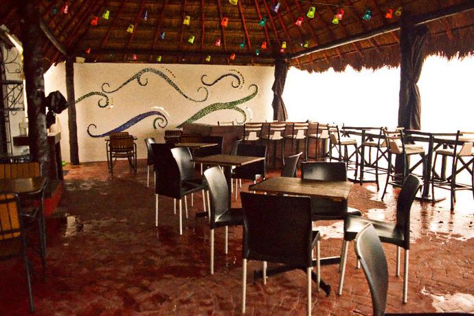 Imagen del bar/restaurante del Hotel Casa Caribe Cancun, Cancún. Foto 7