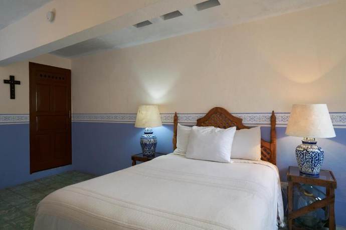 Imagen de la habitación del Hotel Casa Carmen. Foto 12