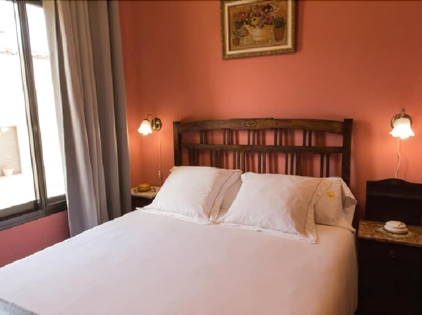 Imagen de la habitación del Hotel Casa Ceremines. Foto 4