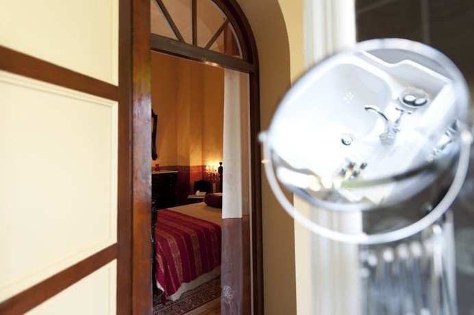 Imagen de la habitación del Hotel Casa Ceremines. Foto 9