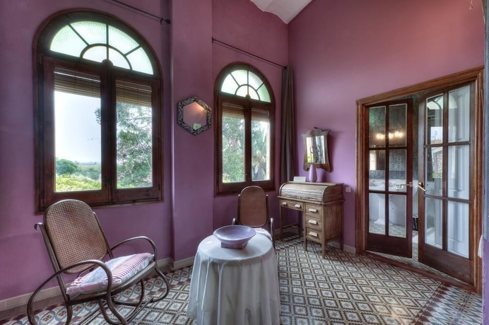 Imagen de la habitación del Hotel Casa Ceremines. Foto 13