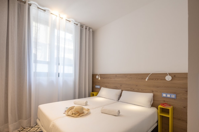 Imagen de la habitación del Hotel Casa Cervantes. Foto 8