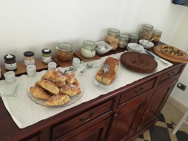 Imagen del bar/restaurante del Hotel Casa Ciomod. Foto 2