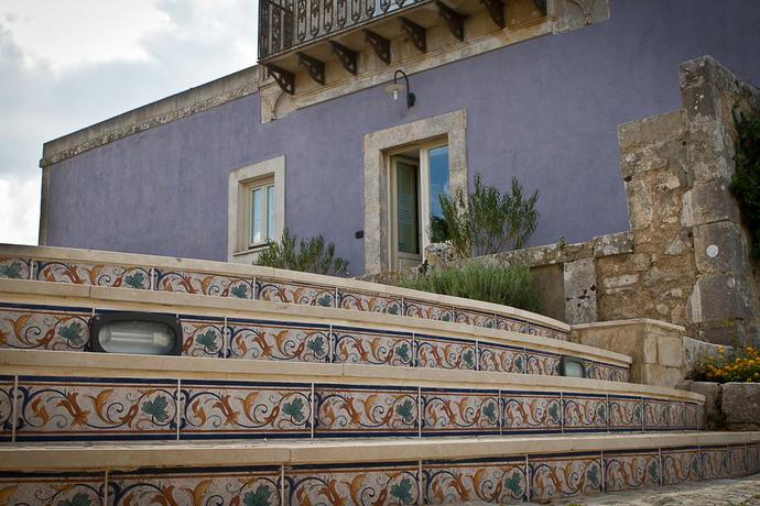 Imagen de los exteriores del Hotel Casa Ciomod. Foto 14