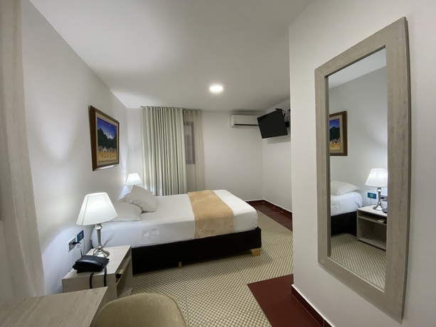 Imagen de la habitación del Hotel Casa Colonial Barranquilla. Foto 6