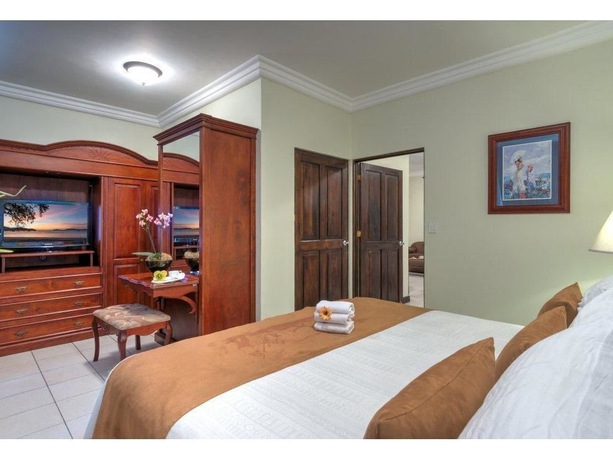 Imagen de la habitación del Hotel Casa Conde and Suites. Foto 9