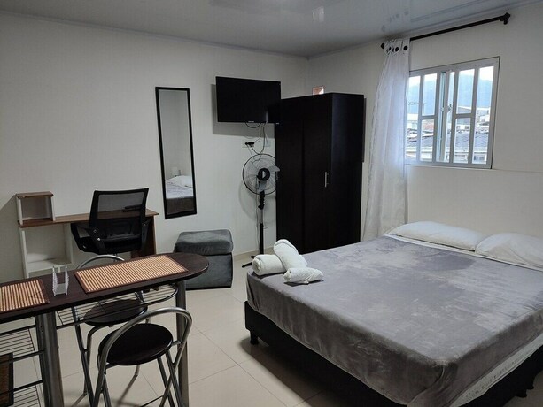 Imagen de la habitación del Hotel Casa Confort. Foto 19