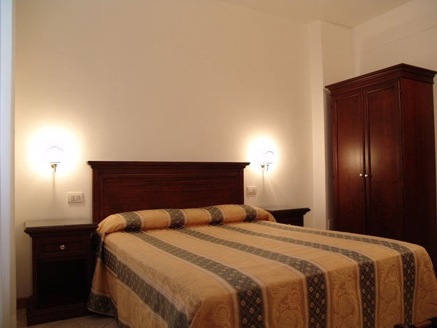 Imagen de la habitación del Hotel Casa Cosmo Lodging House. Foto 10