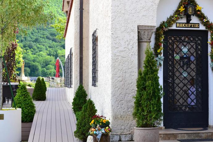 Imagen de los exteriores del Hotel Casa Cranta. Foto 11