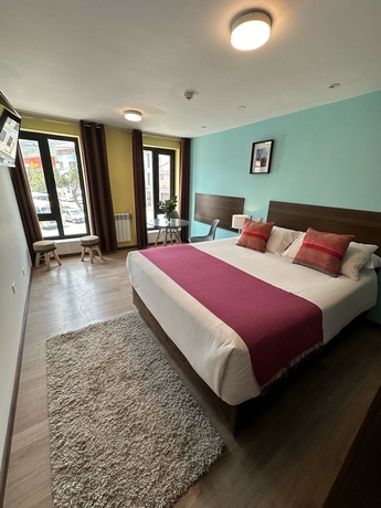 Imagen de la habitación del Hotel Casa Cristobal Centenario. Foto 9