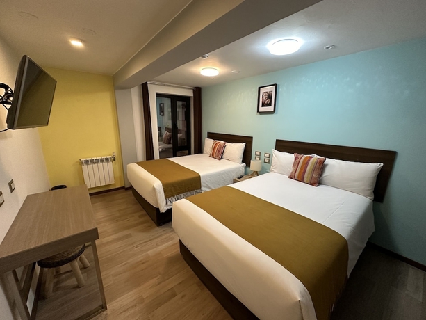 Imagen de la habitación del Hotel Casa Cristobal Centenario. Foto 14