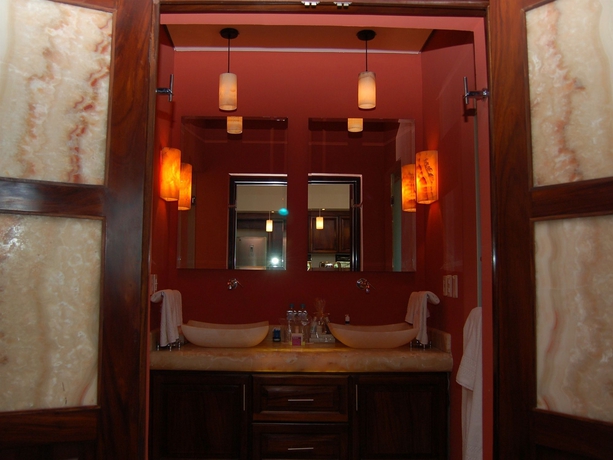 Imagen de la habitación del Hotel Casa C&uacute;pula Luxury Lgbt Boutique. Foto 3