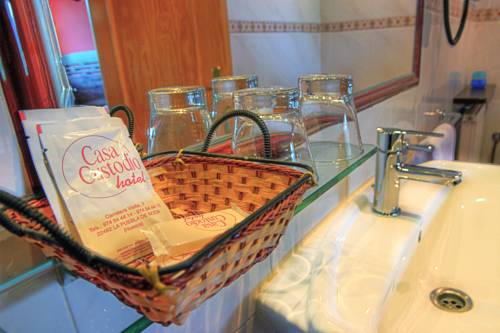 Imagen de la habitación del Hotel Casa Custodio. Foto 11