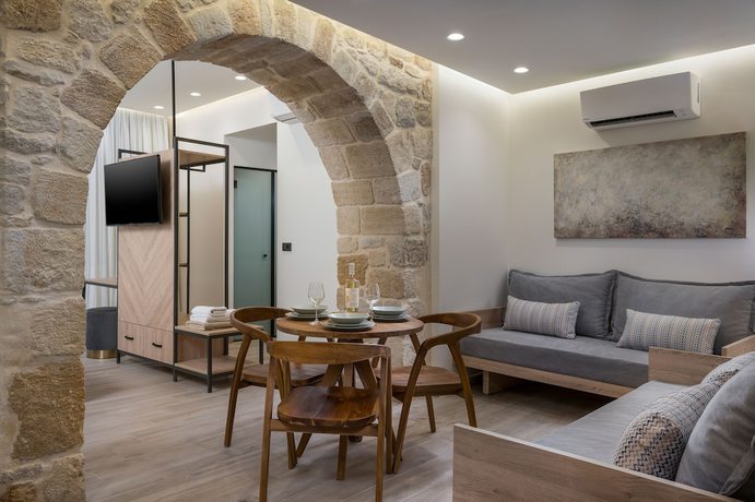 Imagen de la habitación del Hotel Casa D\'Irene Deluxe. Foto 8