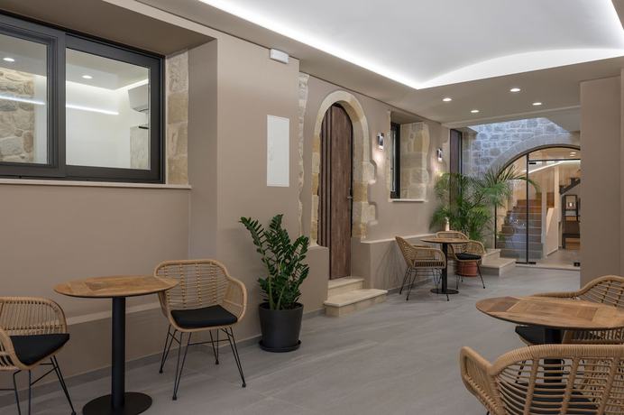 Imagen del bar/restaurante del Hotel Casa D\'Irene Deluxe. Foto 3