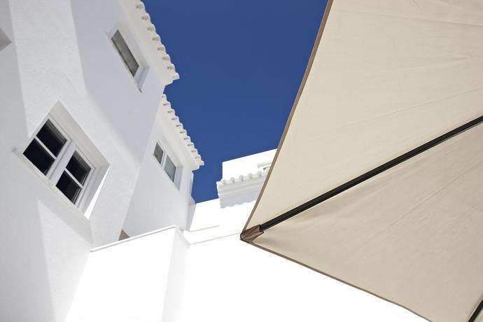 Imagen de los exteriores del Hotel Casa Das Aguarelas. Foto 17