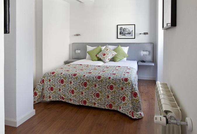 Imagen de la habitación del Hotel Casa Das Aguarelas. Foto 8