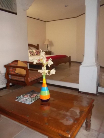 Imagen general del Hotel Casa De Adobe Gallery and Luxury Boutique. Foto 4