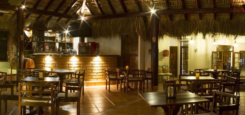 Imagen general del Hotel Casa De Adobe Gallery and Luxury Boutique. Foto 6