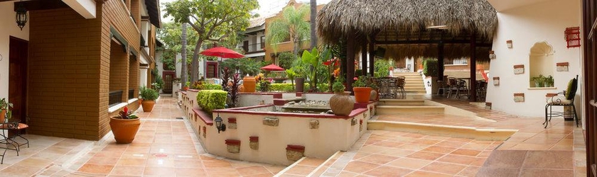 Imagen general del Hotel Casa De Adobe Gallery and Luxury Boutique. Foto 8