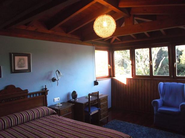 Imagen de la habitación del Hotel Casa De Aldea Villal&eacute;n. Foto 3