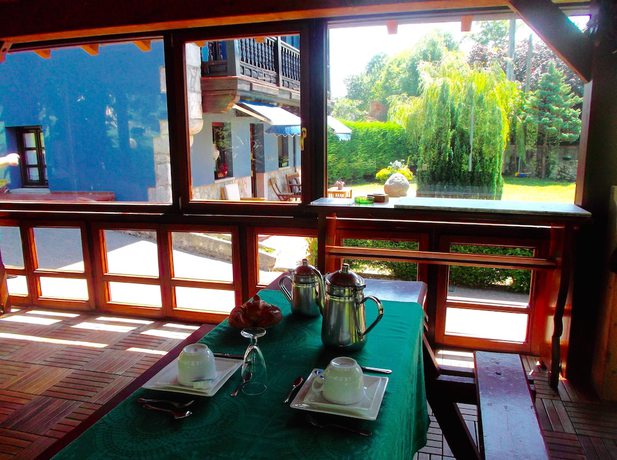 Imagen del bar/restaurante del Hotel Casa De Aldea Villal&eacute;n. Foto 2