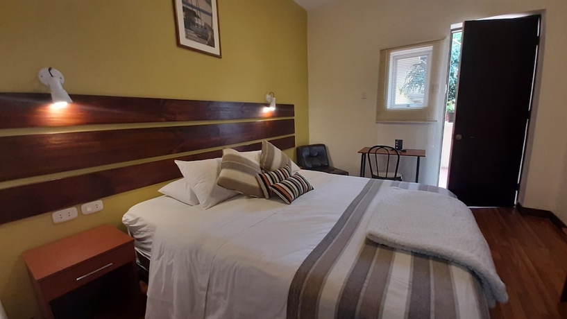 Imagen de la habitación del Hotel Casa De Avila. Foto 10