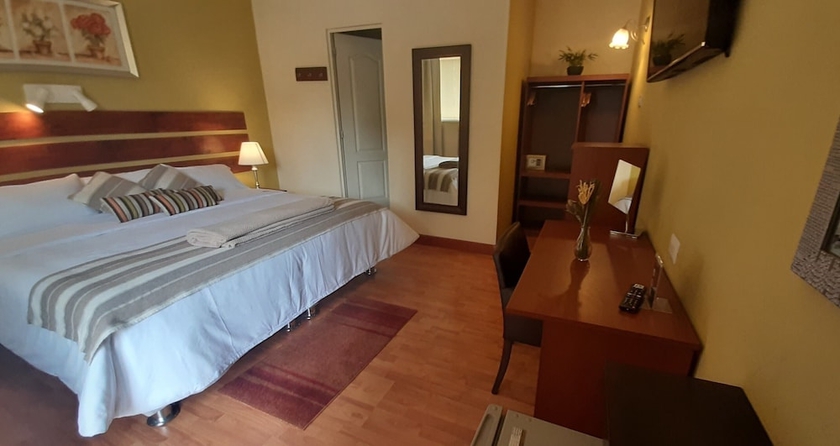 Imagen de la habitación del Hotel Casa De Avila. Foto 12