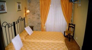 Imagen de la habitación del Hotel Casa De Banys L´avella. Foto 6