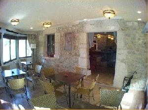 Imagen del bar/restaurante del Hotel Casa De Banys L´avella. Foto 2