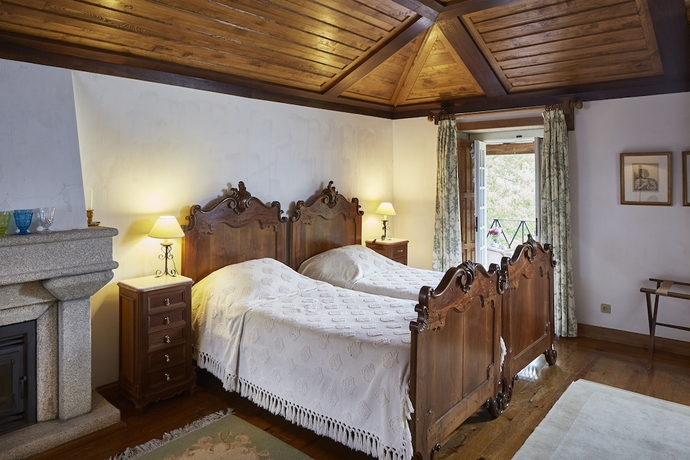 Imagen de la habitación del Hotel Casa De Canedo. Foto 10