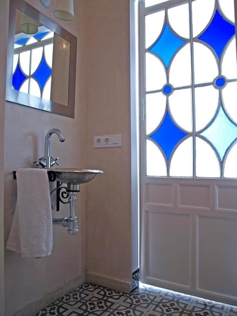 Imagen de la habitación del Hotel Casa De Colón. Foto 2