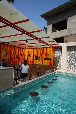 Imagen de la piscina del Hotel Casa De Katson. Foto 15