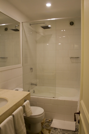 Imagen de la habitación del Hotel Casa De La Vega. Foto 11