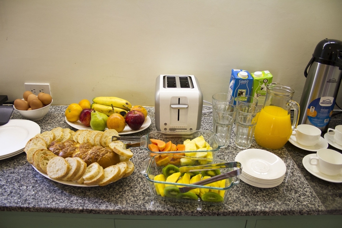 Imagen del bar/restaurante del Hotel Casa De La Vega. Foto 7