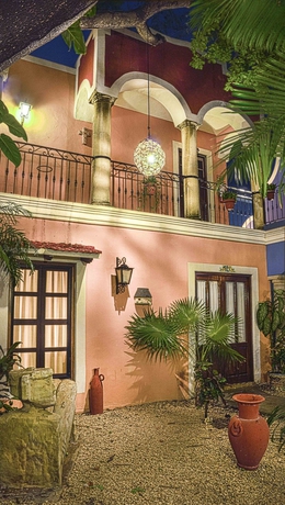 Imagen de los interiores del Hotel Casa De Las Flores. Foto 11