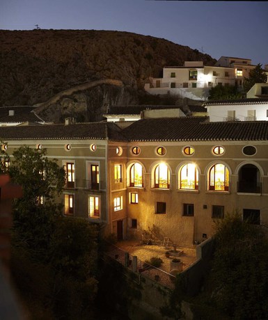 Imagen general del Hotel Casa De Los Arcos. Foto 1