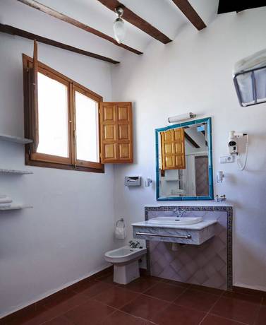 Imagen de la habitación del Hotel Casa De Los Arcos. Foto 7