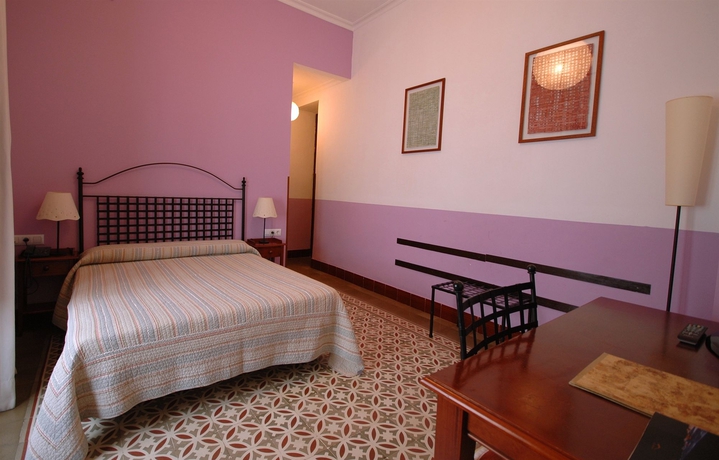 Imagen de la habitación del Hotel Casa De Los Azulejos. Foto 13