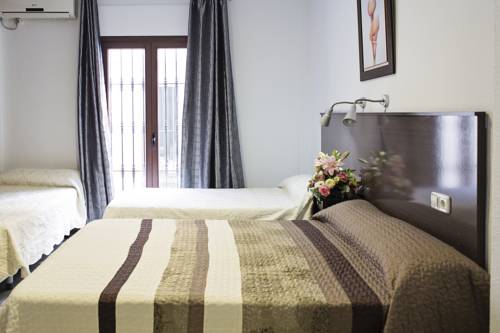 Imagen de la habitación del Hotel Casa De Los Faroles. Foto 3