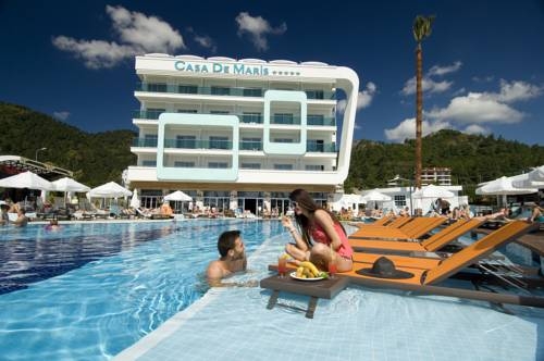 Imagen de la piscina del Hotel Casa De Maris Spa Y Resort. Foto 23
