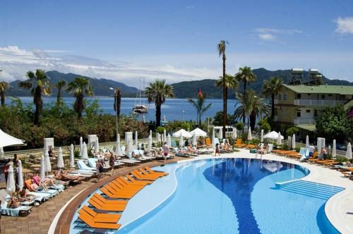 Imagen del bar/restaurante del Hotel Casa De Maris Spa Y Resort. Foto 13