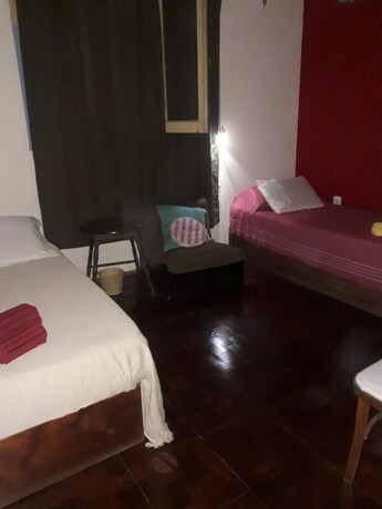 Imagen de la habitación del Hotel Casa Del &Aacute;rbol, Concepci&oacute;n del Uruguay. Foto 30