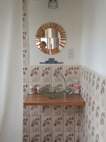 Imagen de la habitación del Hotel Casa Del &Aacute;rbol, Concepci&oacute;n del Uruguay. Foto 35