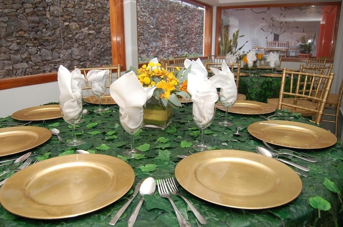 Imagen del bar/restaurante del Hotel Casa Del Arbol. Foto 4