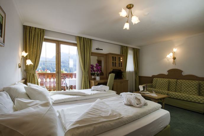 Imagen de la habitación del Hotel Casa Del Campo. Foto 8